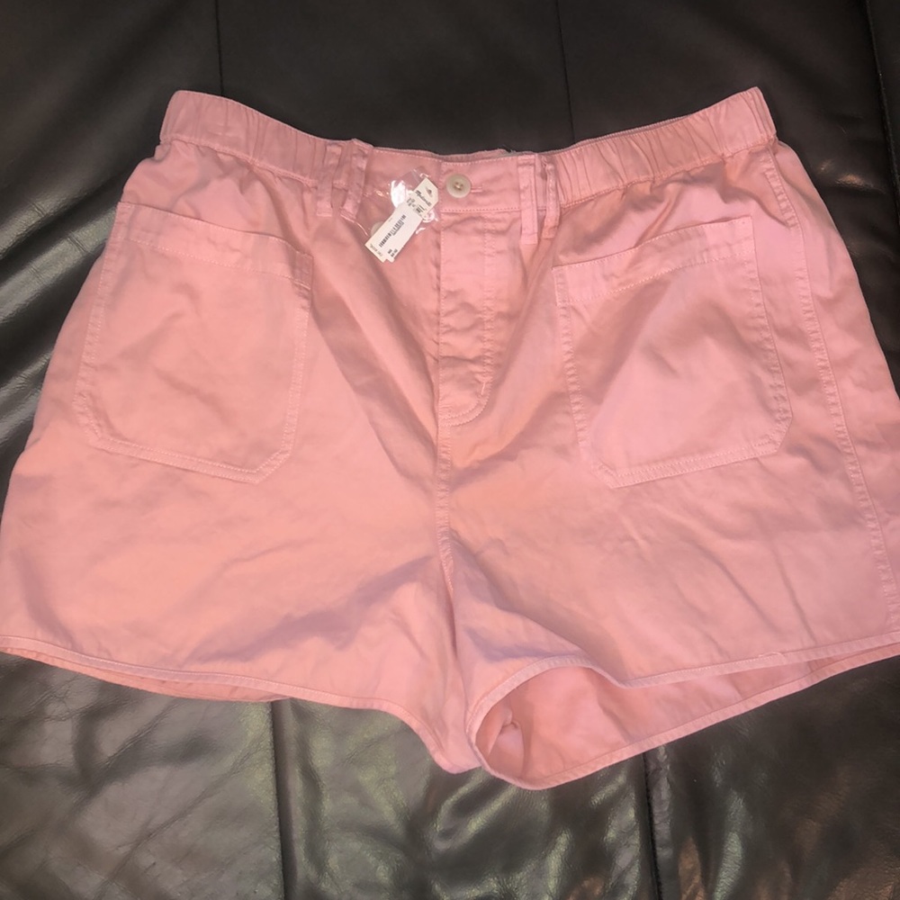 Madewell || NWT || Belclaire Baggy Primrose Pink Pull-On Shorts - Picture 4 of 10
